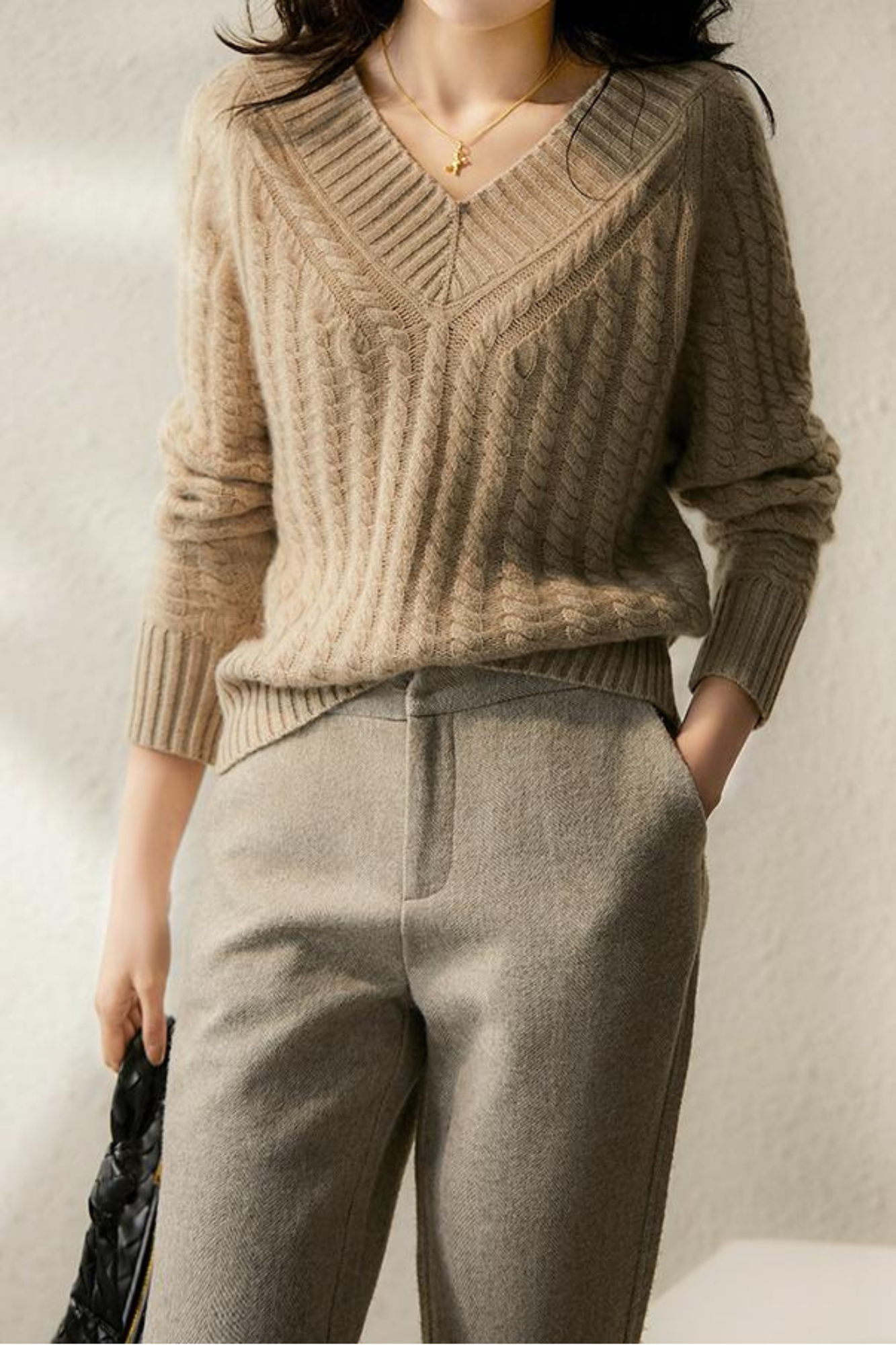 Romy | Pull En Maille à Col En V Pour Femmes