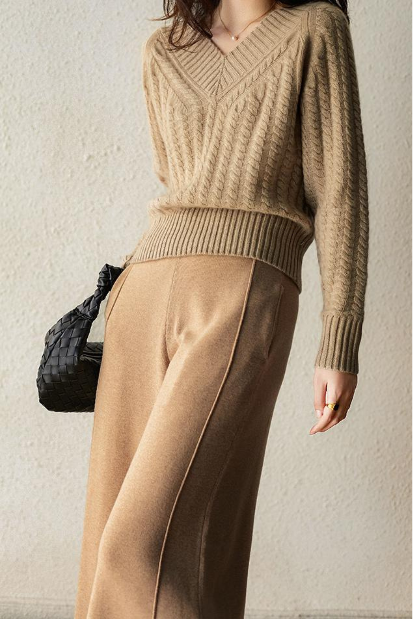Romy | Pull En Maille à Col En V Pour Femmes